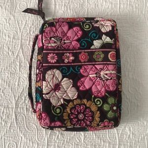 Vera Bradley book/iPad/bible Cover!!